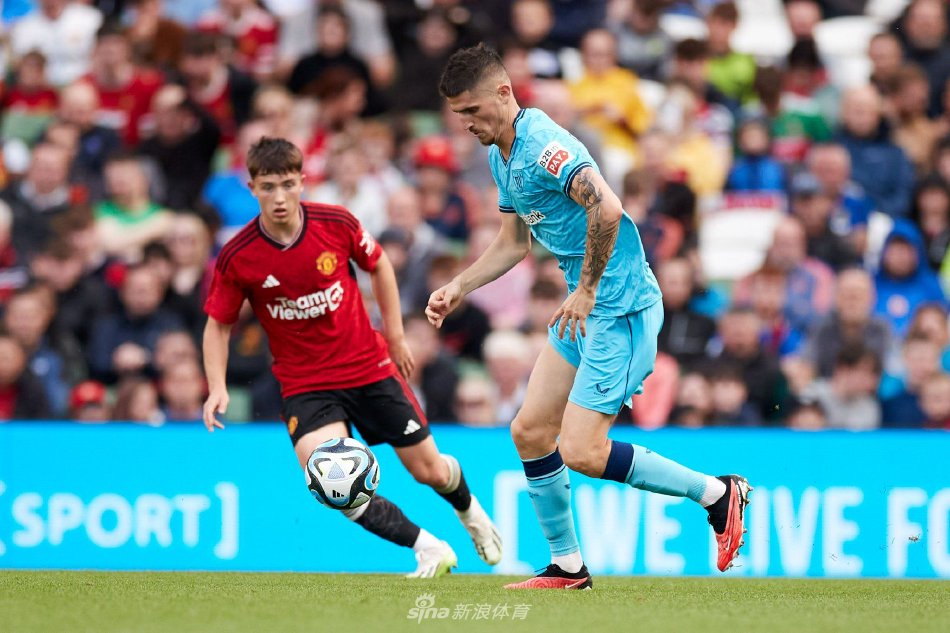 在海外巡回 在海外巡回