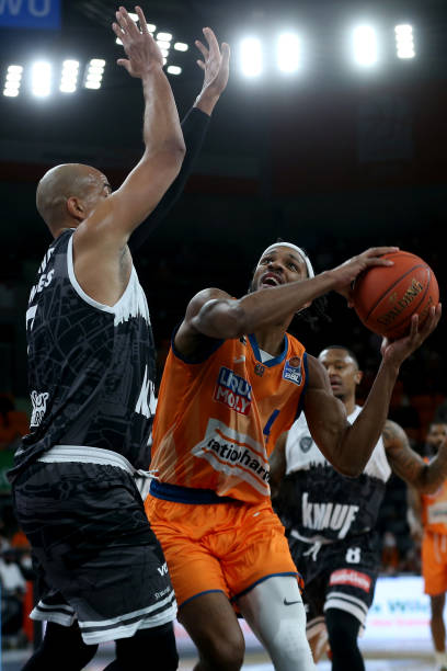 变数和争议 变数和争议